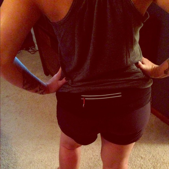 Runners short