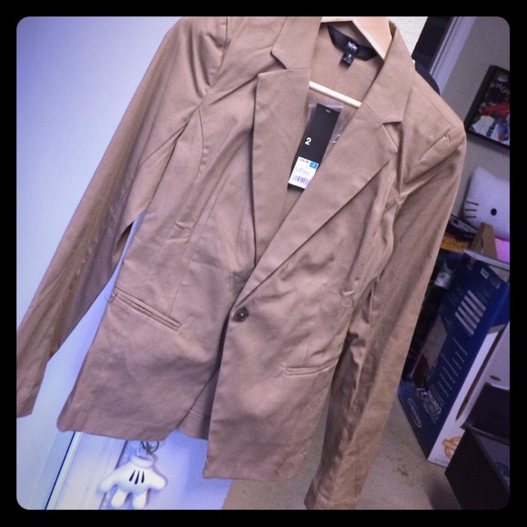 Camel boyfriend blazer!