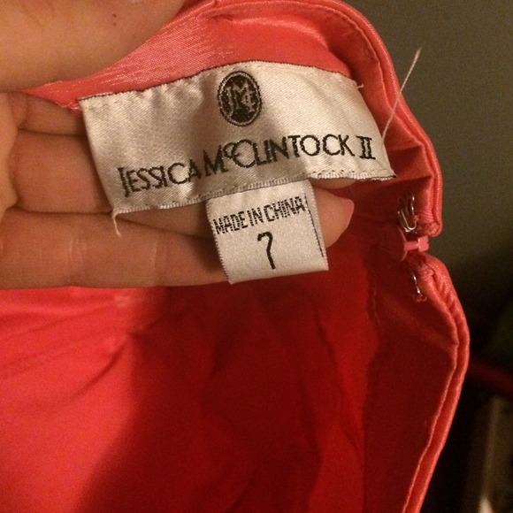 Strapless party dress 💜 - Picture 3 of 4