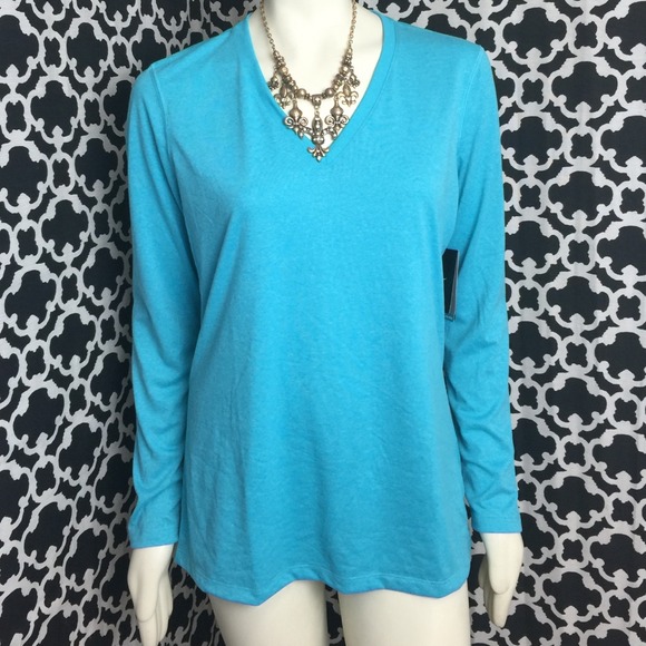 Nike Tops - ❗️SALE❗️🆕 LISTING Nike Blue Long Sleeve Workout