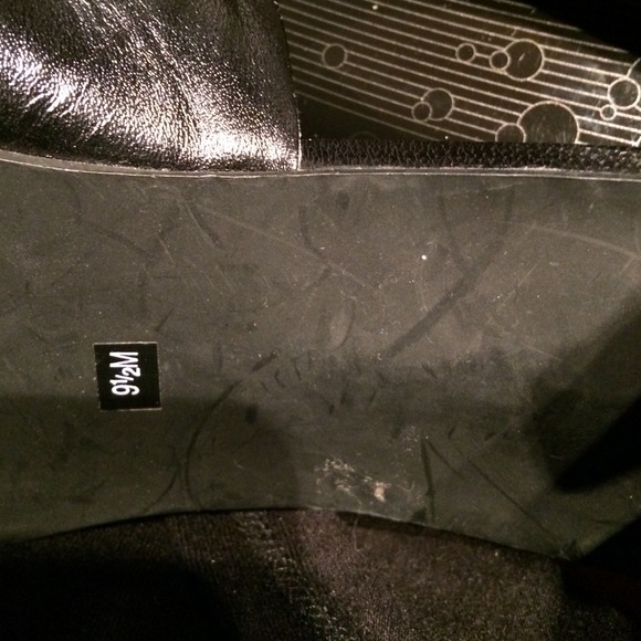 Black Mules - Picture 4 of 4