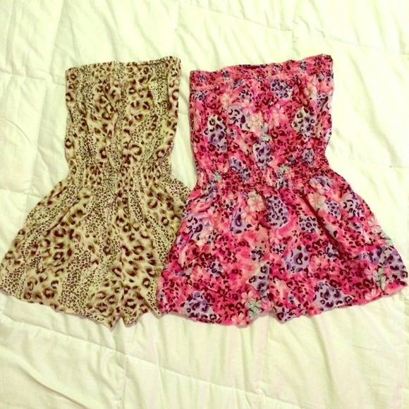 Bundle of two rompers