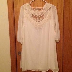 🌻Lace Yoke Chiffon Dress🌻