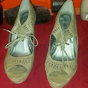 💥TRADED💥 WITH @tpowell1966