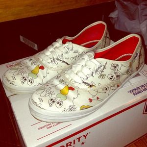 Cute skulls and doodles keds
