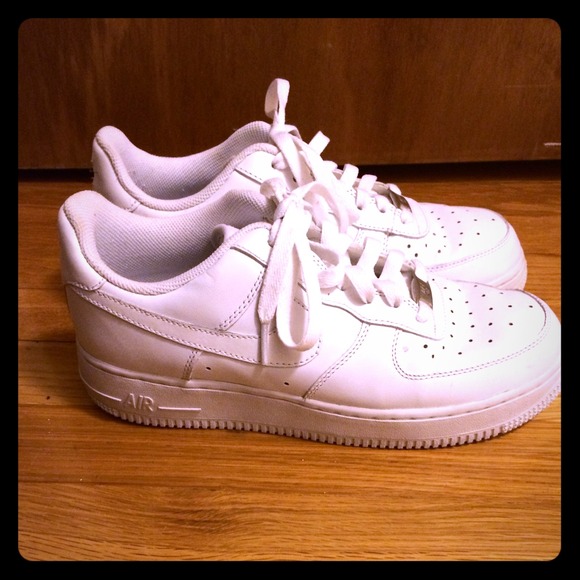 ⬇️**PRICE REDUCED**⬇️ Women's Nike Air Force Ones