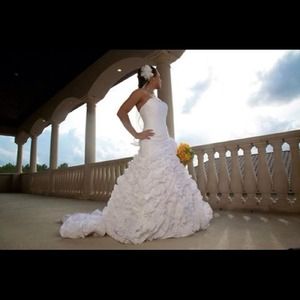 Maggie Sottero Wedding Dress for Sale