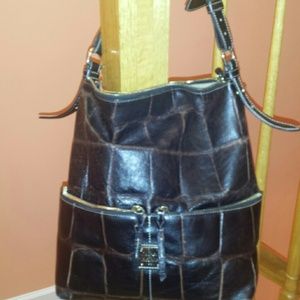 Dooney & Bourke bag