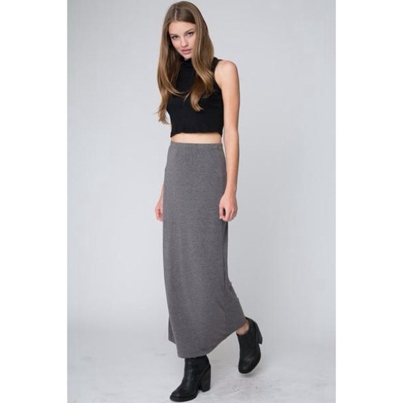 🌀32🌀Brandy melville maxi skirt