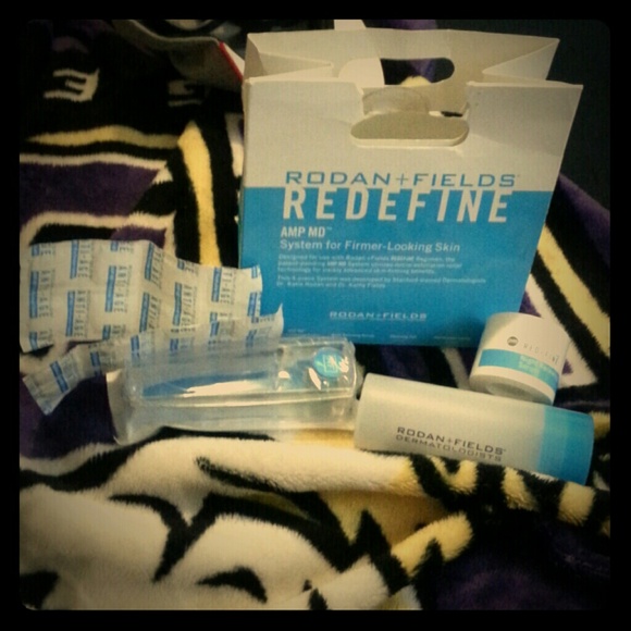 RODAN+FIELDS REDEFINE AMP MD