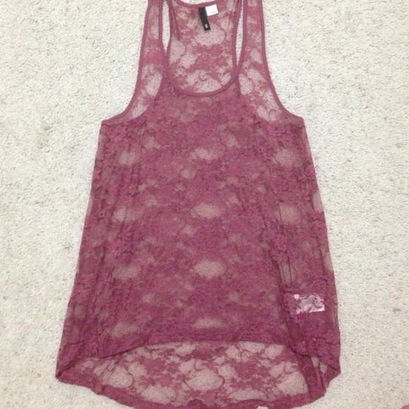 Sale‼️H&M Floral Lace Racerback Tank Top