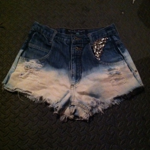 Guess High Waisted shorts