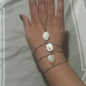 White Stone hand chain