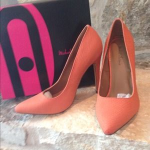 Michael Antonio Heels NIB 8.5