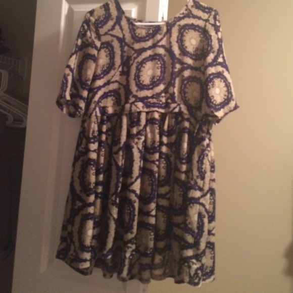LF baby doll dress - Picture 2 of 2