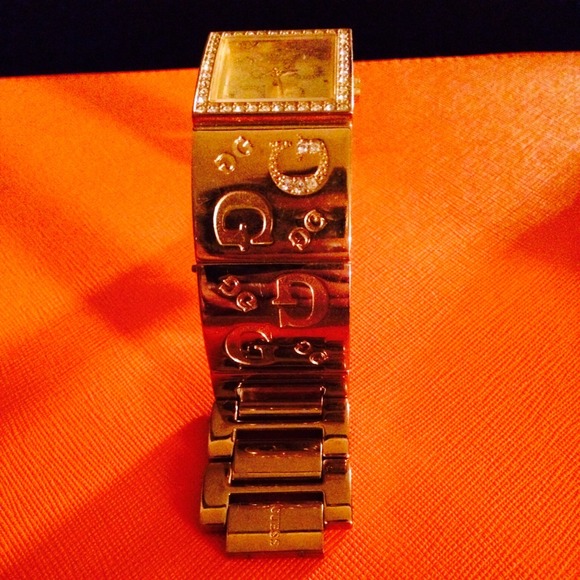 Watch - Picture 2 of 2