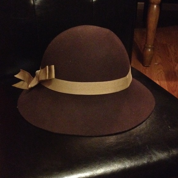 BUNDLED!!  BR hat with ribbon/monogram Coach hat