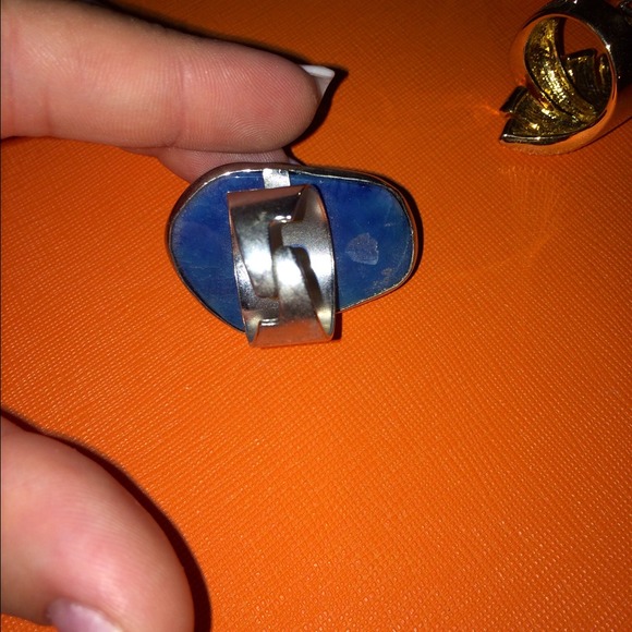 Ring - Picture 3 of 3