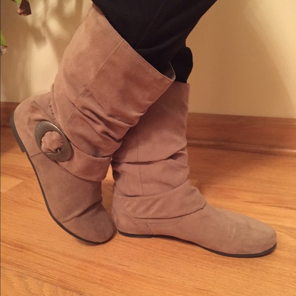 Boots - Picture 2 of 2