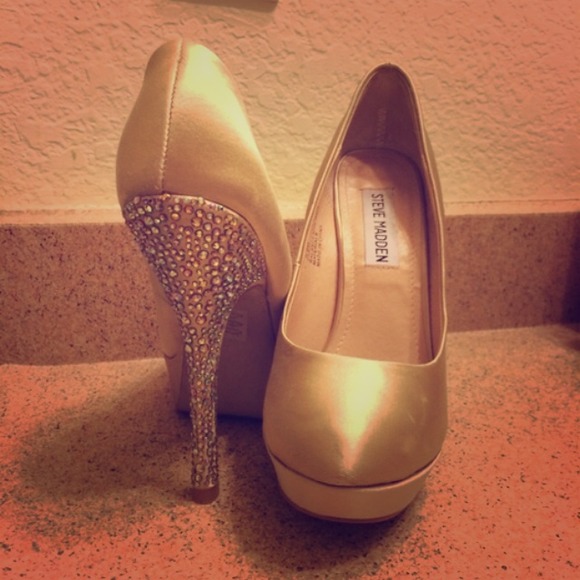 Steve Madden heels