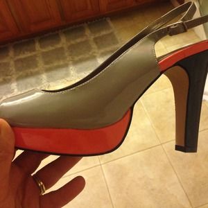 Shoes heels
