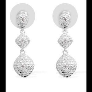 ♥️SOLD♥️ Diamond Earrings in Sterling Silver