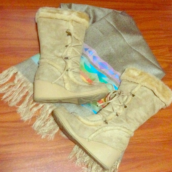 Tan Wedge Vintage Boots
