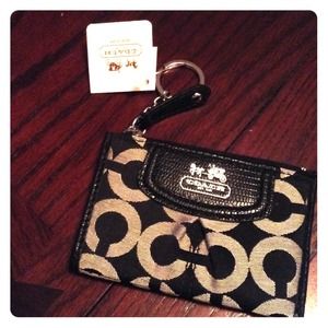 Coach creditcard holder!