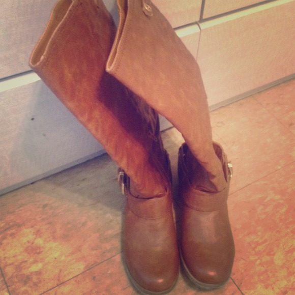 Aldo Knee boots