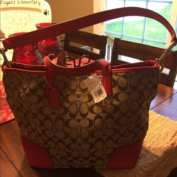 SOLD - Picture 3 of 4