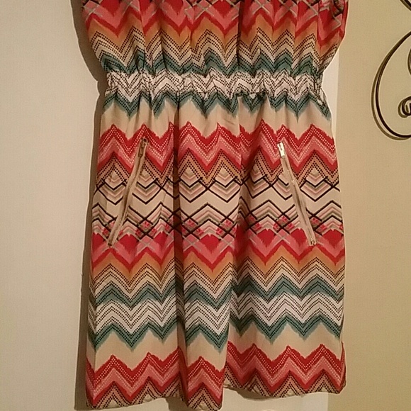 Colorful chevron dress - Picture 2 of 4