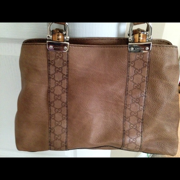 Authentic Gucci Tote - Picture 2 of 4