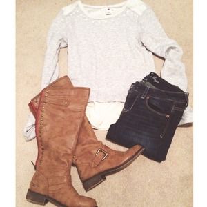 Grey sweater