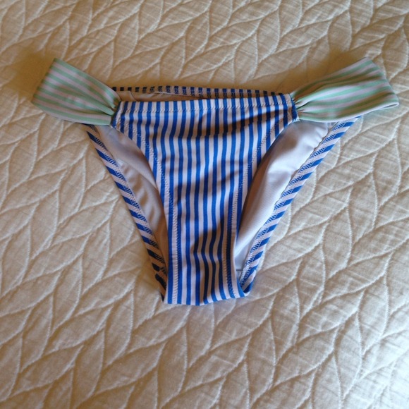 Victoria's Secret Ruched Hip Bikini