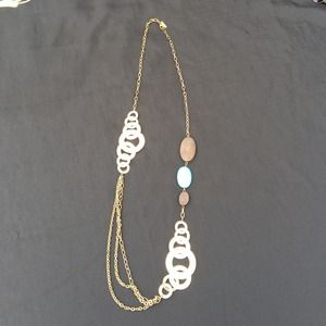 Daisy Fuentes Necklace / fashion jewelry.