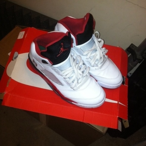 Retro jordan 5s