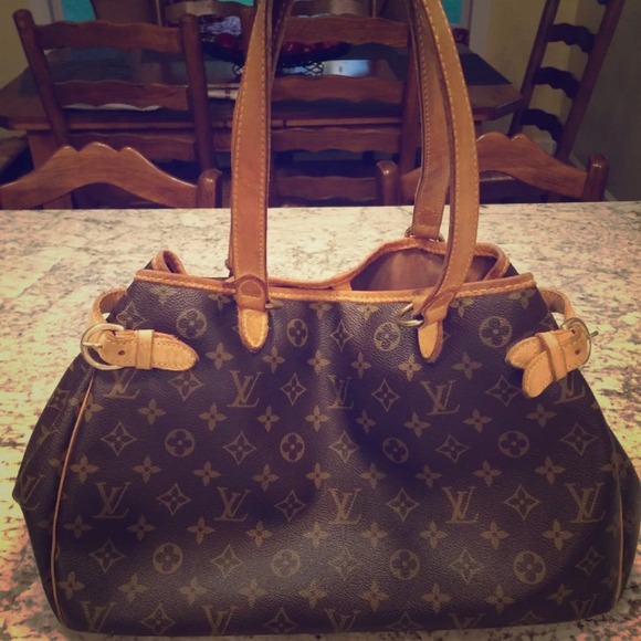 Auth. Louis Vuitton Batignolles Horizontal purse
