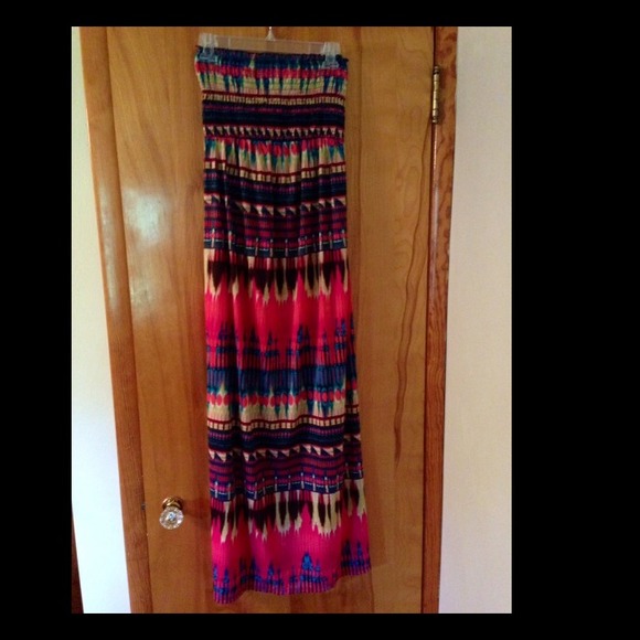 Retro Maxi Dress