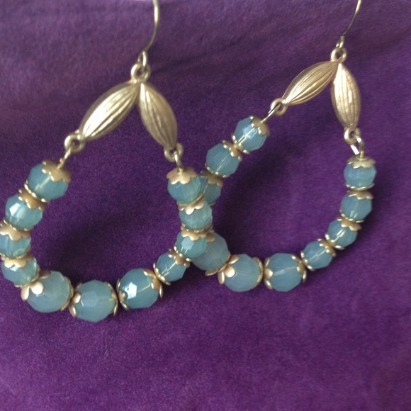 Aqua color earrings.  Wire dangle.  2" drop - Picture 2 of 3