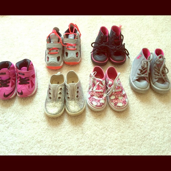 Lot of toddler shoes