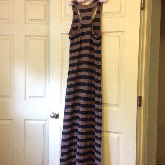 Maxi Dress - Picture 3 of 3