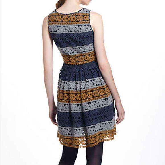 Anthropologie Striated Lace Dress, sz 2 - Picture 2 of 3