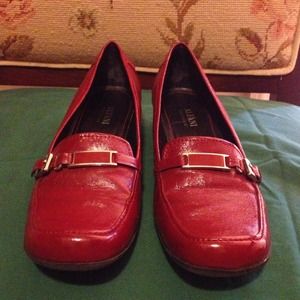 ❌Bundle for katmoco❌Alfani red patent loafer.