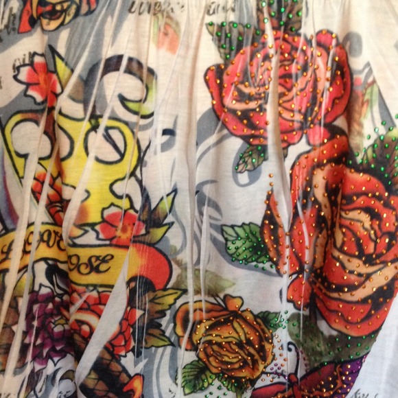 "Ed Hardy" look Top - Picture 2 of 3