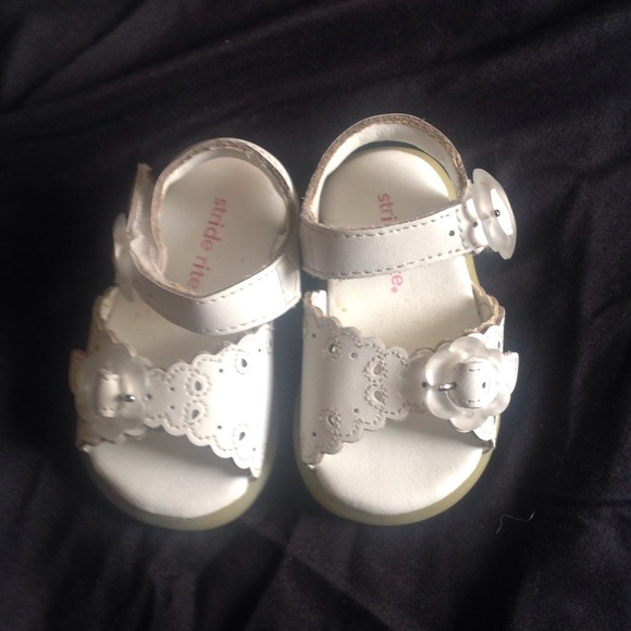 Stride rite sandals white