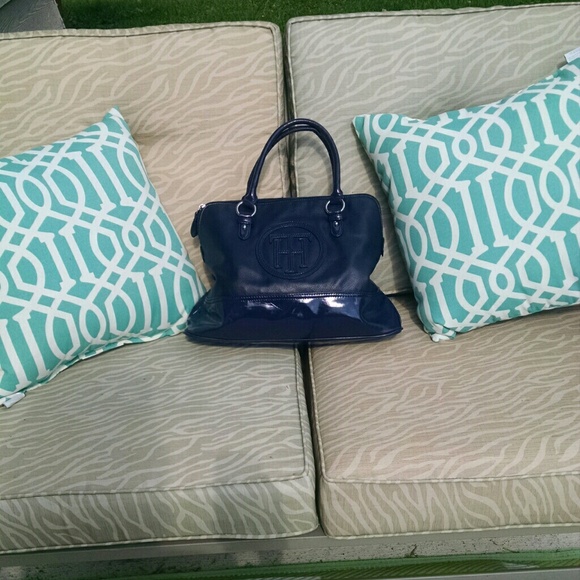 *soldinbundle*Tommy Hilfiger handbag