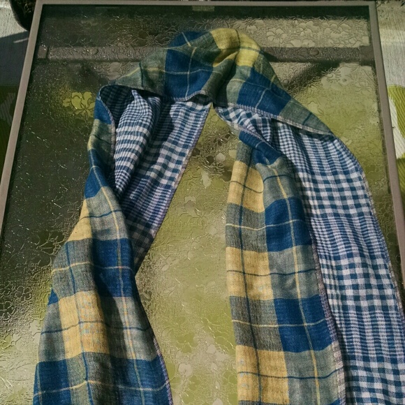 Blue and yellow double sided scarf