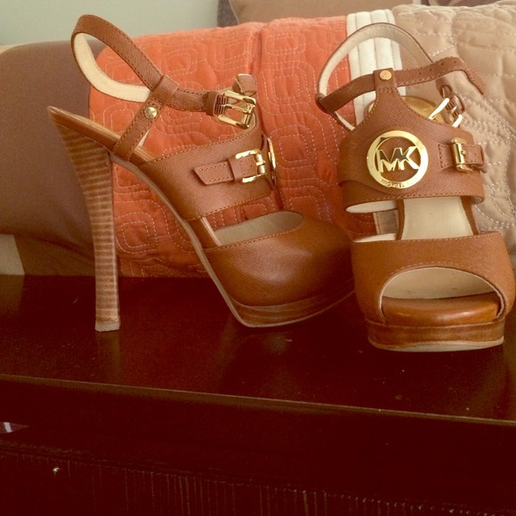 Brown Michael kors