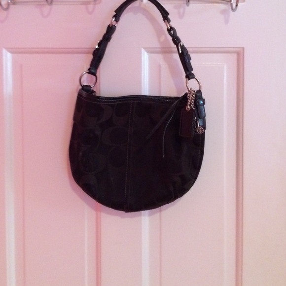 ALL BLACK COACH BAG!!! - Picture 1 of 2