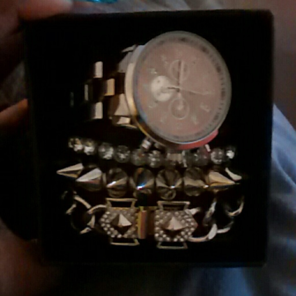 Jewelry Set